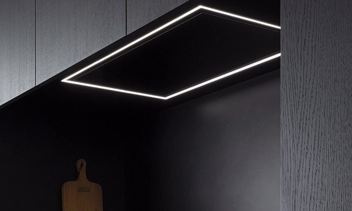 HOTTE ELEGANTE MONTEE AU PLAFOND : NOVY