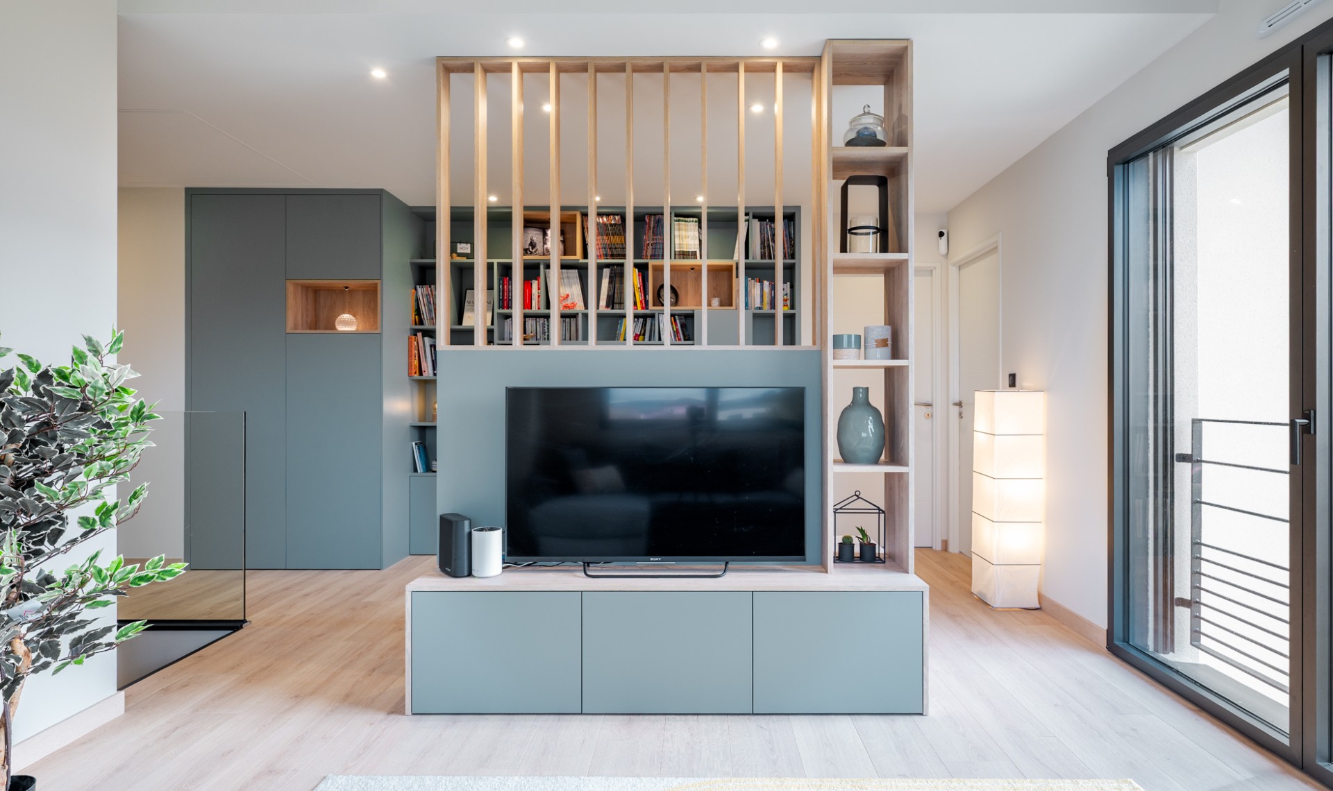 Ambiance cosy et chaleureuse pour cette Family Room