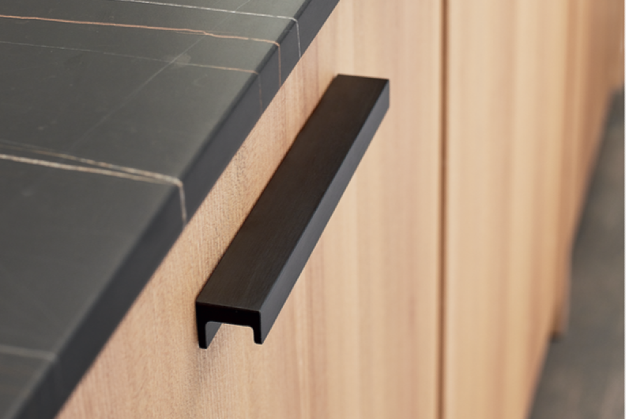 LE NOIR, LA PETITE TOUCHE DECO QUI FAIT MOUCHE !