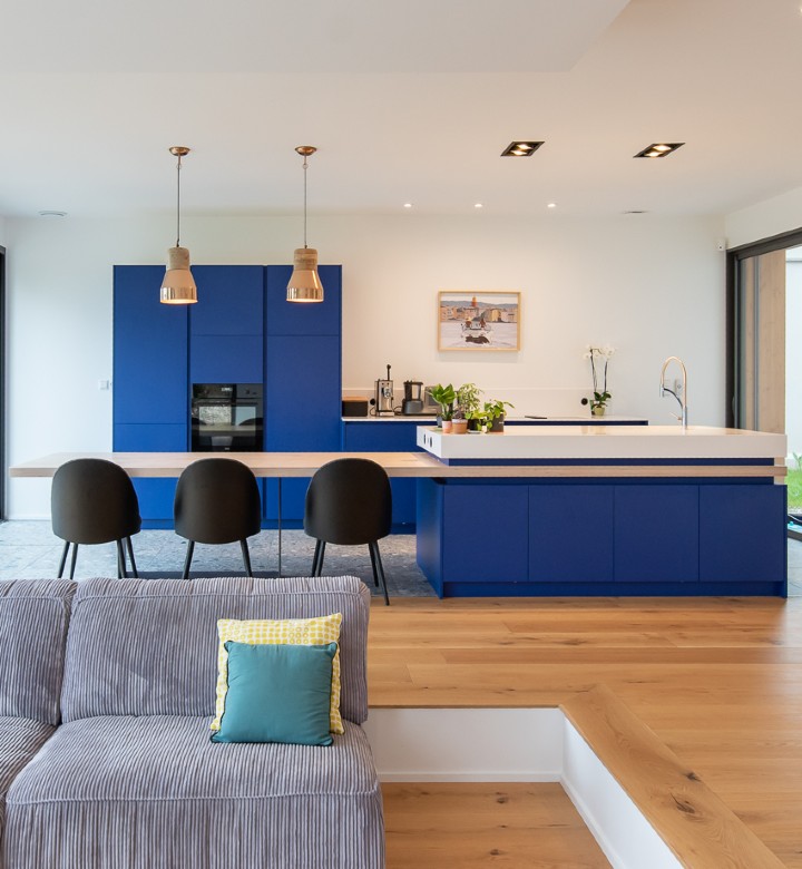 Osez  la couleur avec une cuisine bleue exceptionnelle.
